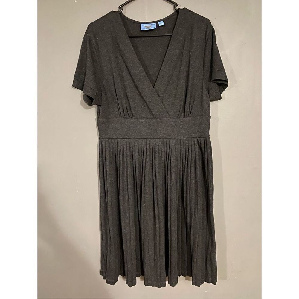 Simply Vera Vera Wang Grey Knit Wrap Dress Size Large